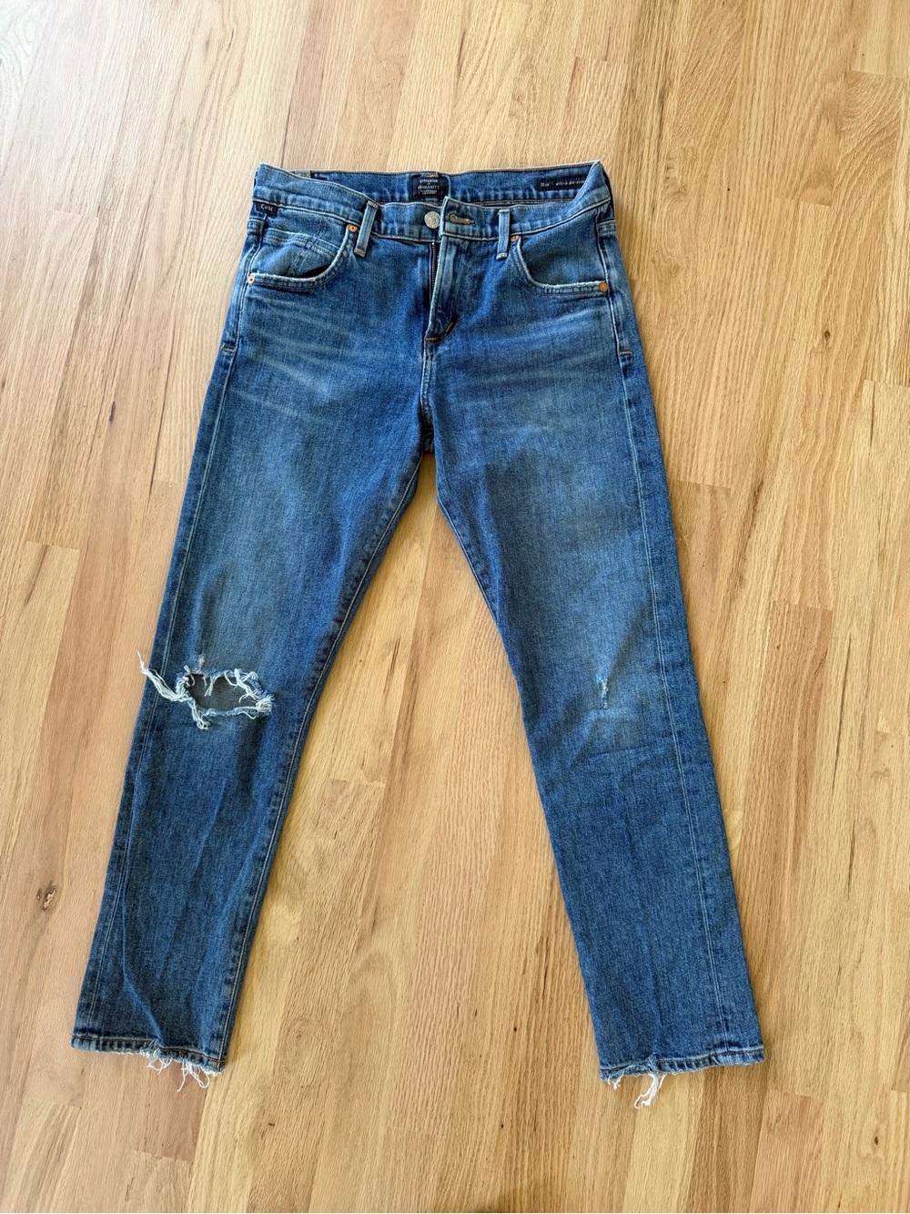 Citizens Of Humanity Distressed Dark Blue Slim Straight Jeans